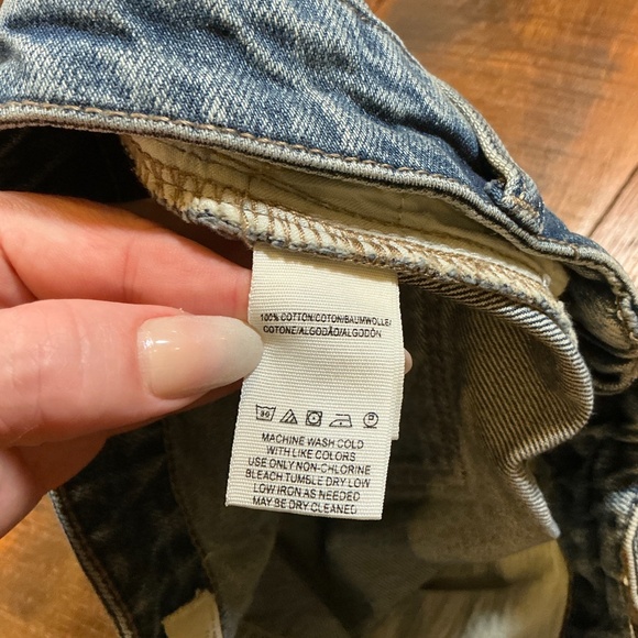 We The Free by Free People High Rise Denim Mini Skirt Zip Front Raw Hem Size 27 - Picture 5 of 7